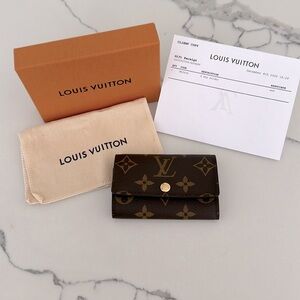 Genuine Louie Vuitton 6 key holder
